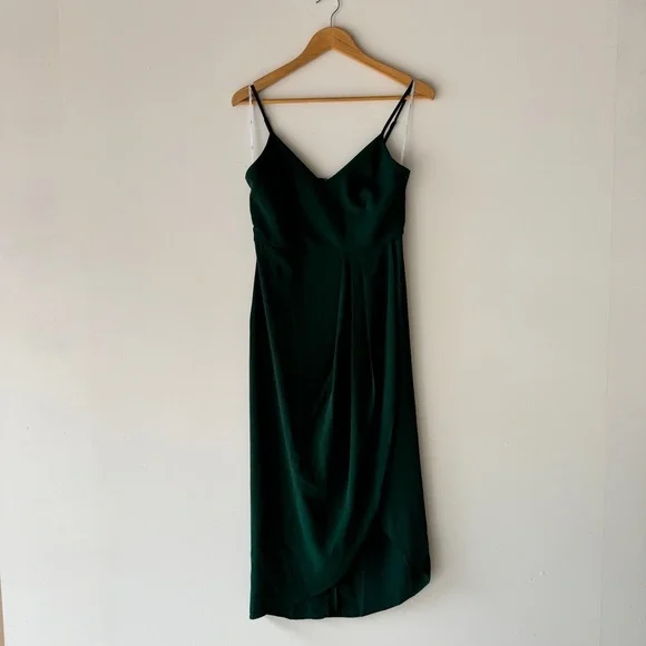 Lulu’s - Reinette Wrap Style Cocktail Dress in Dark Green - Picture 2 of 7
